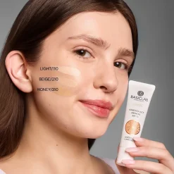 BasicLab Beauties, nawilżający krem,BB SPF15, Beige, 33 ml