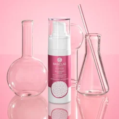 BasicLab Esteticus, serum redukujące, Rozjaśnienie i Wyciszenie, 30 ml