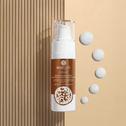 BasicLab Esteticus, serum rozjaśniające na przebarwienia pigmentacyjne na noc, 30 ml
