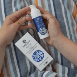 BasicLab Esteticus, serum z 15% trehalozą, 10% neuropeptydem SNAP-8, Nawilżenie i Wypełnienie, 30 ml