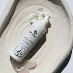 BasicLab Intimis, prebiotyczny żel do higieny intymnej, 200 ml