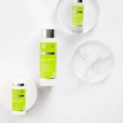 Bielenda Professional SupremeLab Sebio Derm, 5% mikro-eksfoliujący tonik z kwasami, 200 ml