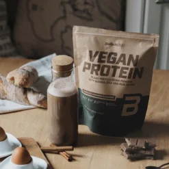 BioTech USA Vegan Protein, proszek, smak vanilla cookie, 2000 g
