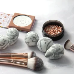 Donegal Blending Sponge, gąbka do makijażu, marmurek, 1 szt.
