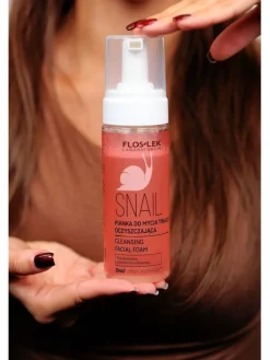 Flos-Lek Snail, pianka do mycia twarzy oczyszczająca, 160 ml