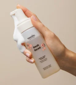 Resibo, Fresh Faced, aksamitna pianka oczyszczająca, 150 ml